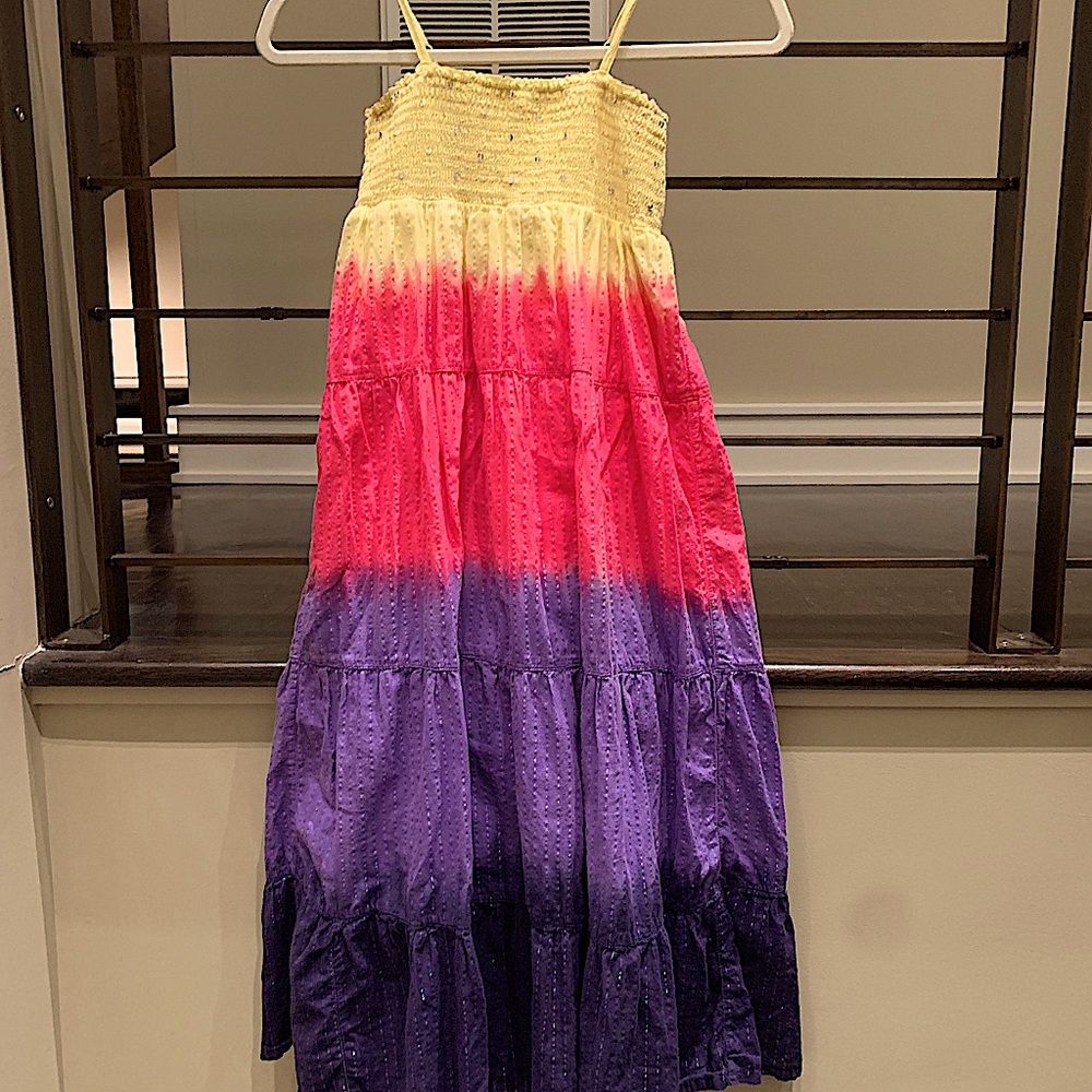 Girls rainbow dress 🌈